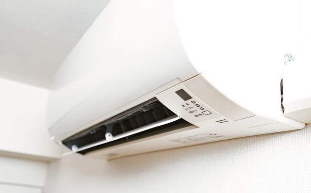 Japanese government seeking power to turn down private home air conditioners remotely, report says